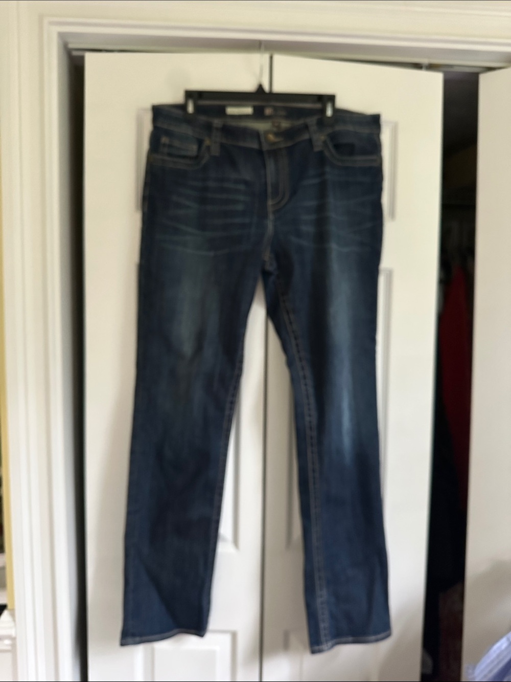 Kut from the Kloth Dark Blue Straight Leg Jeans
